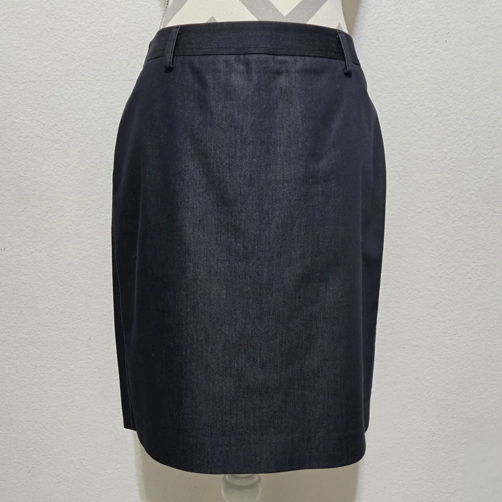 Ann Taylor Dark Blue Pencil Skirt Size 6 - Picture 2 of 7